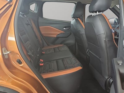 2025 Nissan Magnite VUD 5 pts. Exclusive, 1.0T, TM5, piel, RA-16