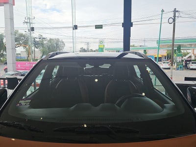 2025 Nissan Magnite VUD 5 pts. Exclusive, 1.0T, TM5, piel, RA-16