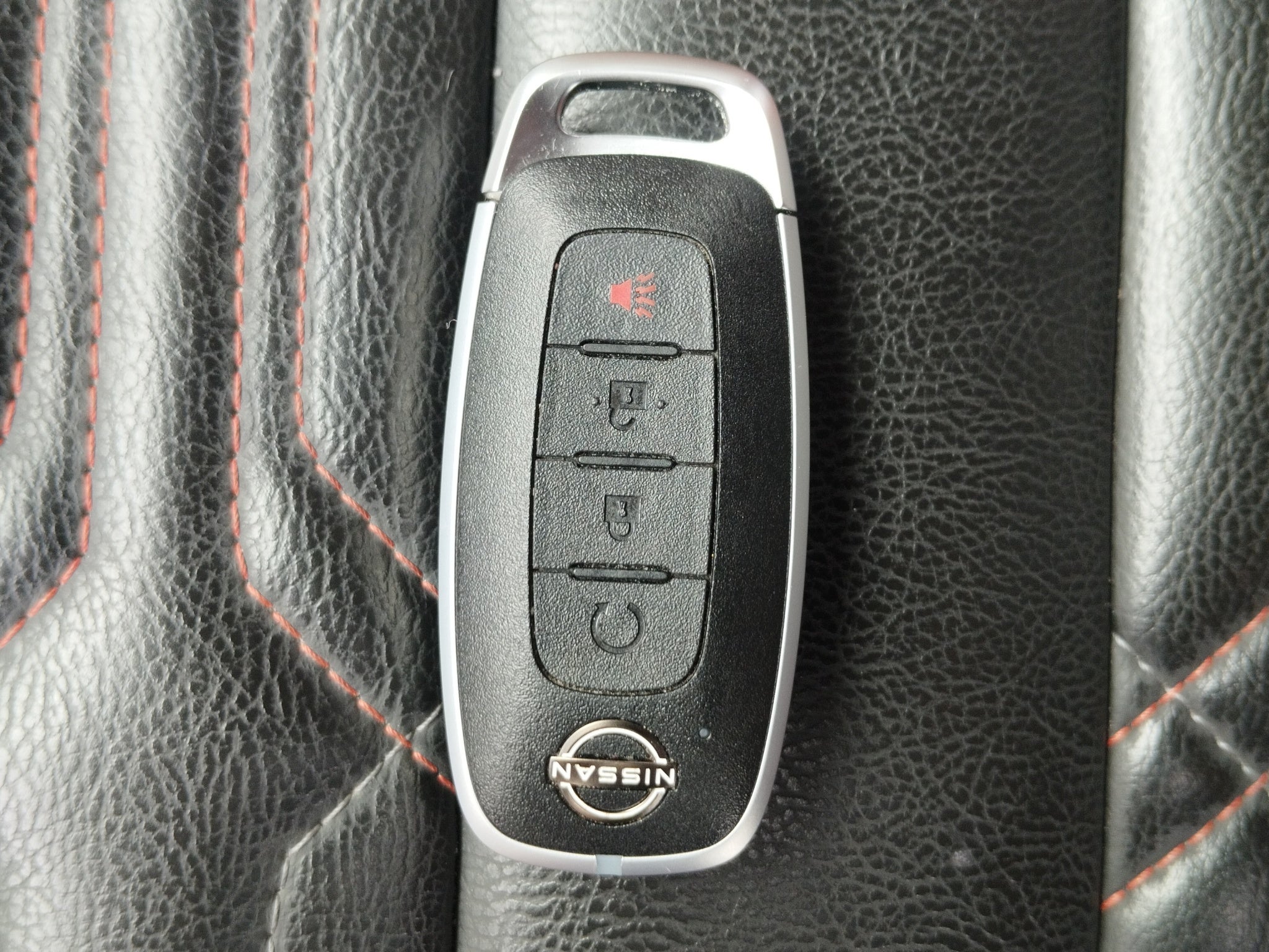 2025 Nissan Magnite VUD CVT