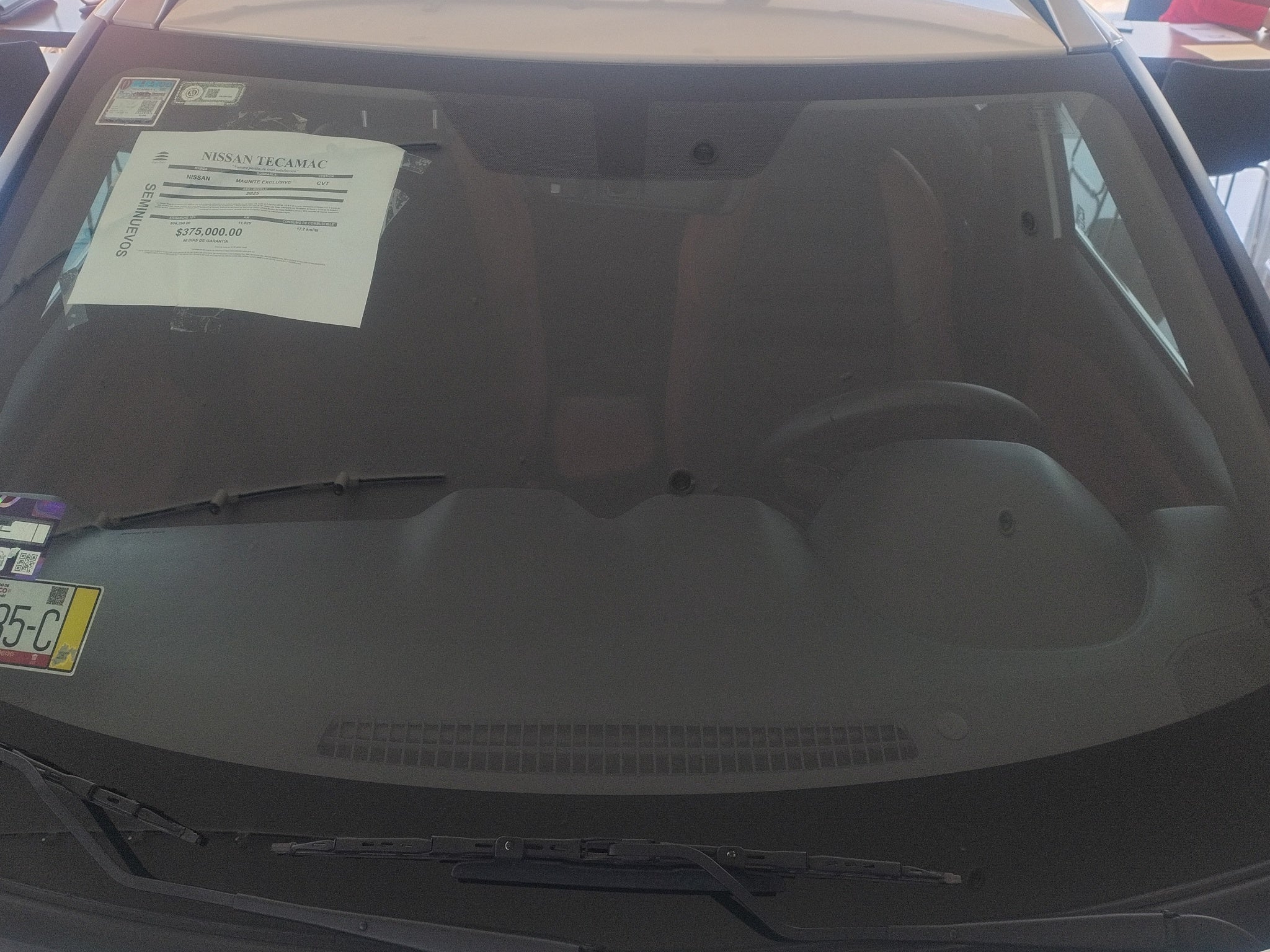 2025 Nissan Magnite VUD 5 pts. Exclusive, 1.0T, TM5, piel, RA-16