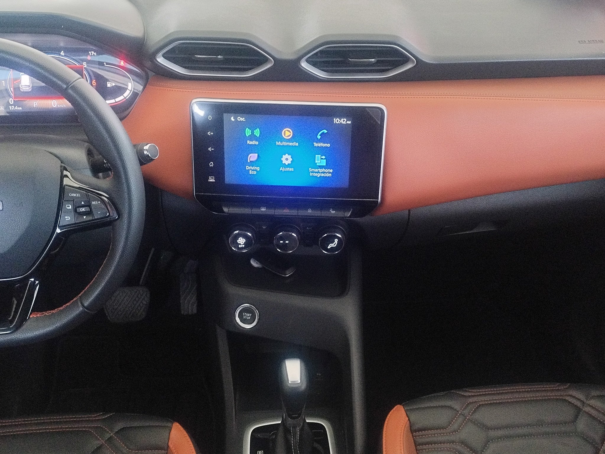 2025 Nissan Magnite VUD 5 pts. Exclusive, 1.0T, TM5, piel, RA-16