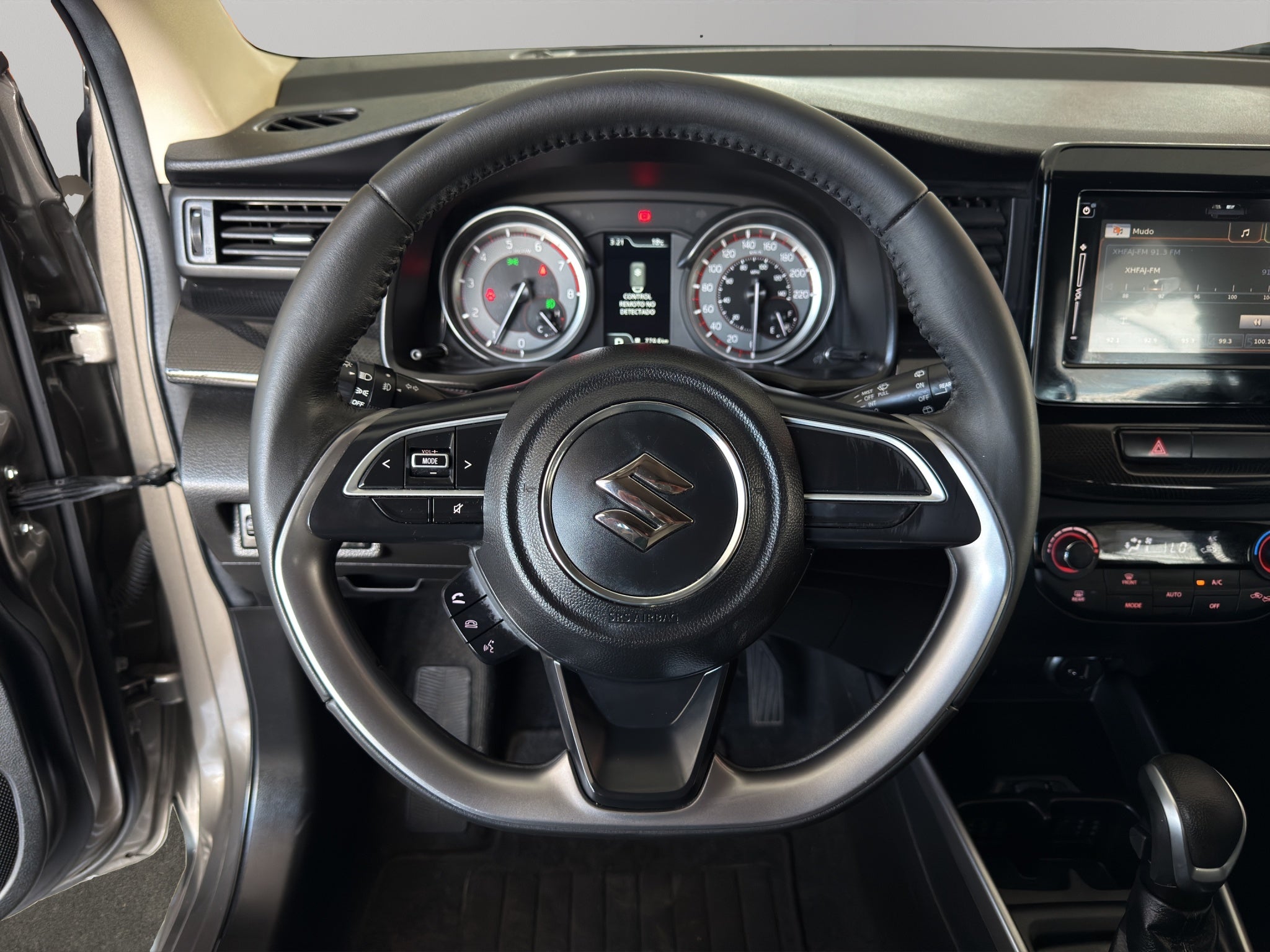 2023 Suzuki Ertiga Minivan ERTIGA XL7 GLX A/T 4VEL 1.5LT 4