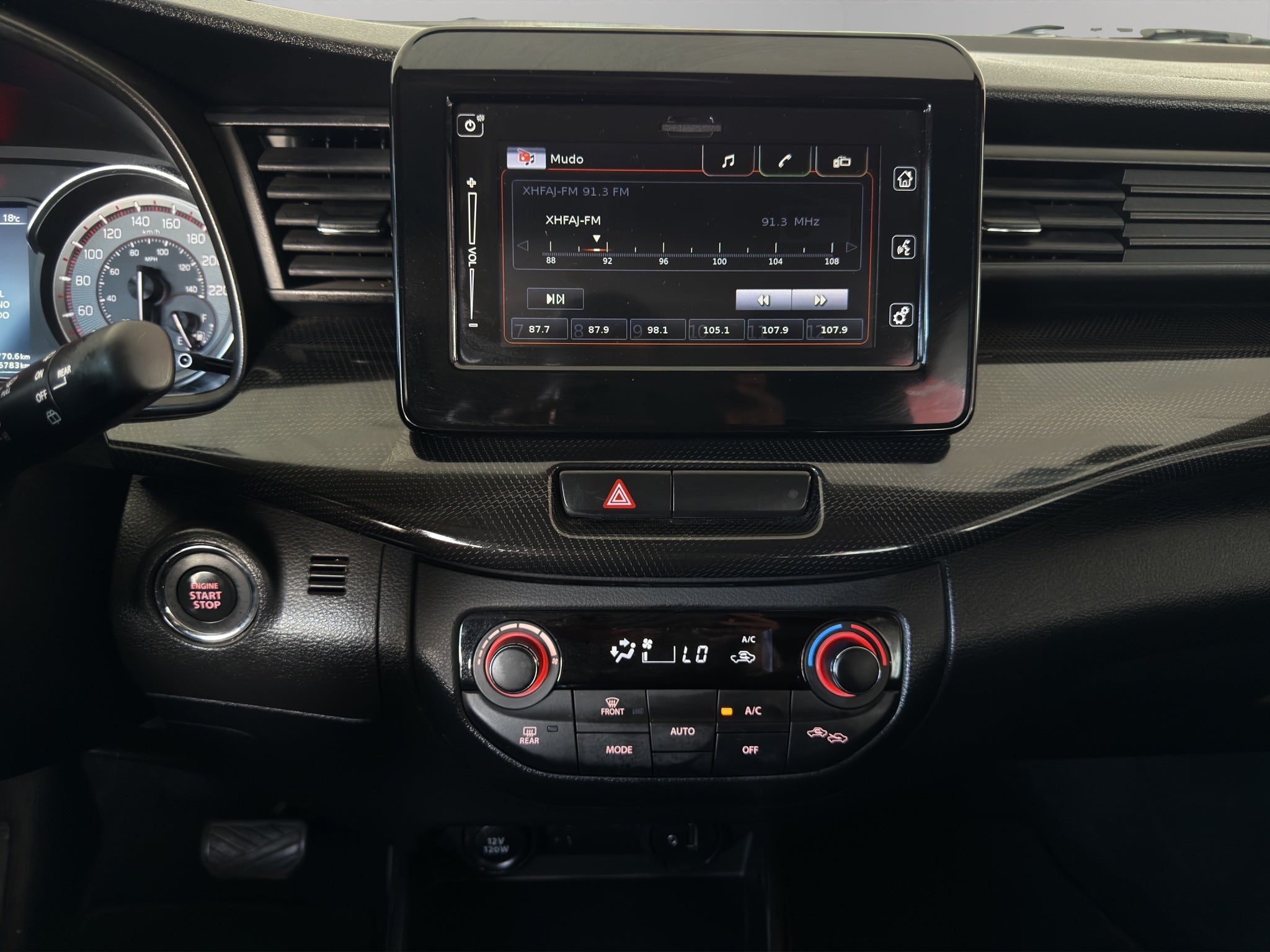 2023 Suzuki Ertiga Minivan ERTIGA XL7 GLX A/T 4VEL 1.5LT 4