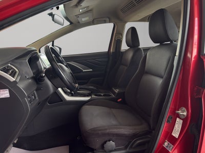 2023 Mitsubishi Xpander VUD 5 pts. GLS, 1.5l, TA, 7 pas., RA-16