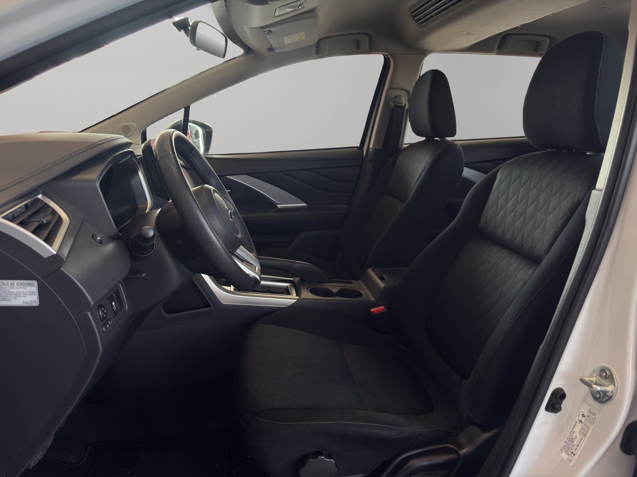 2025 Mitsubishi Xpander VUD 5 pts. GLS, 1.5l, TA, 7 pas., RA-16