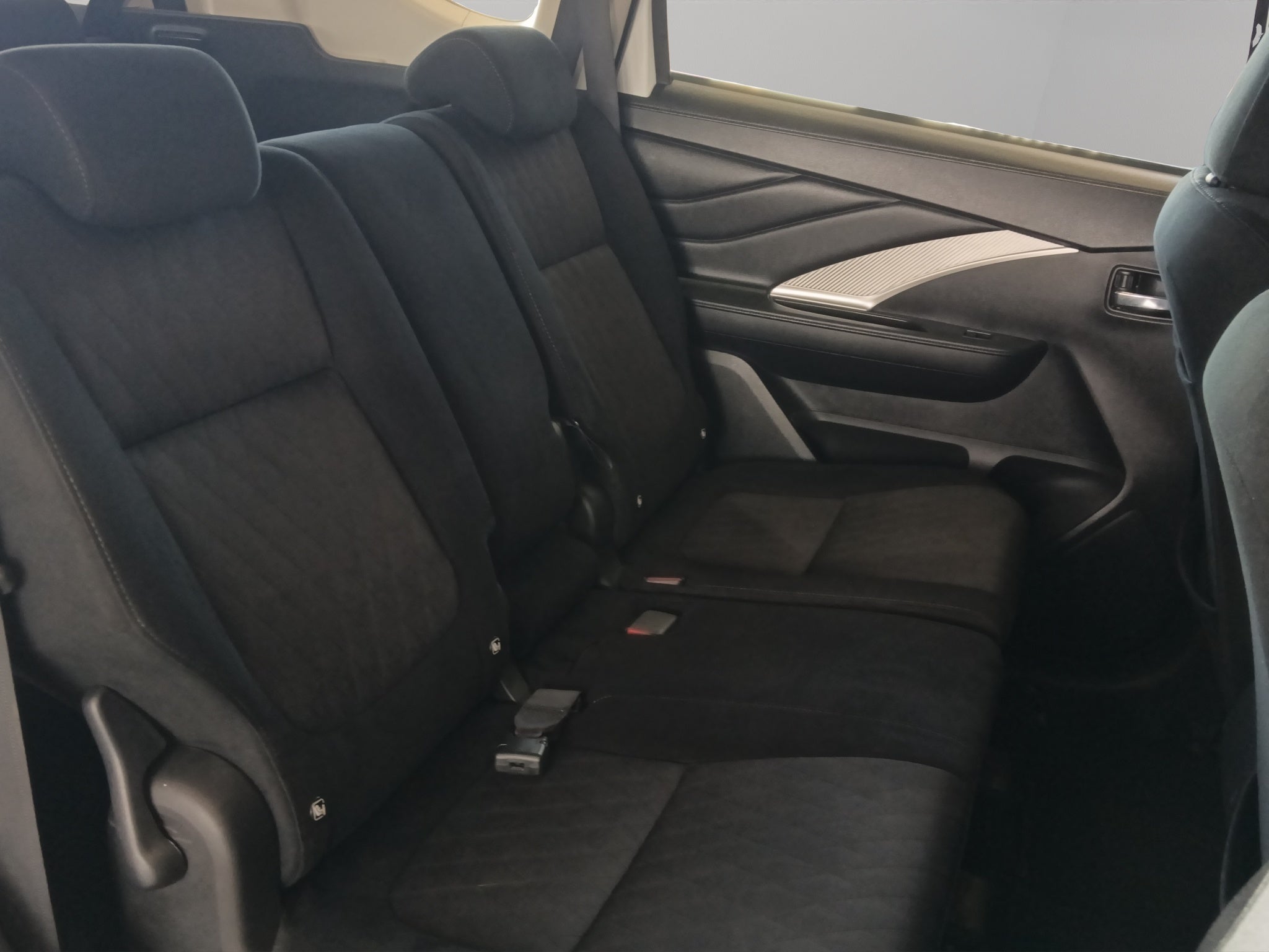 2025 Mitsubishi Xpander VUD 5 pts. GLS, 1.5l, TA, 7 pas., RA-16