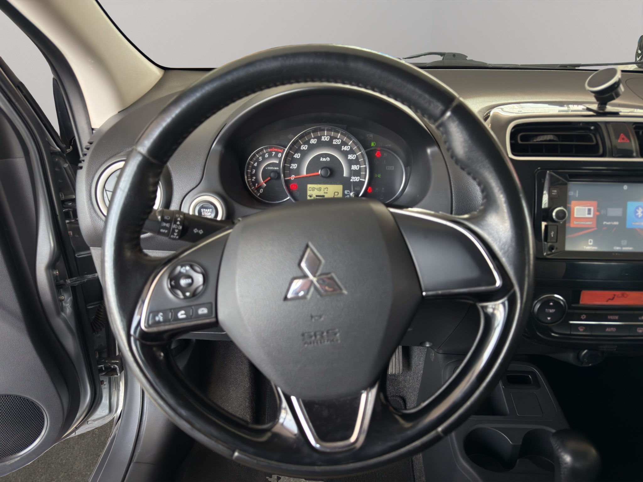 2017 Mitsubishi Mirage 5 pts. HB GLS, CVT, climatronic, VE, f. niebla, RA-15 (cambio de línea)