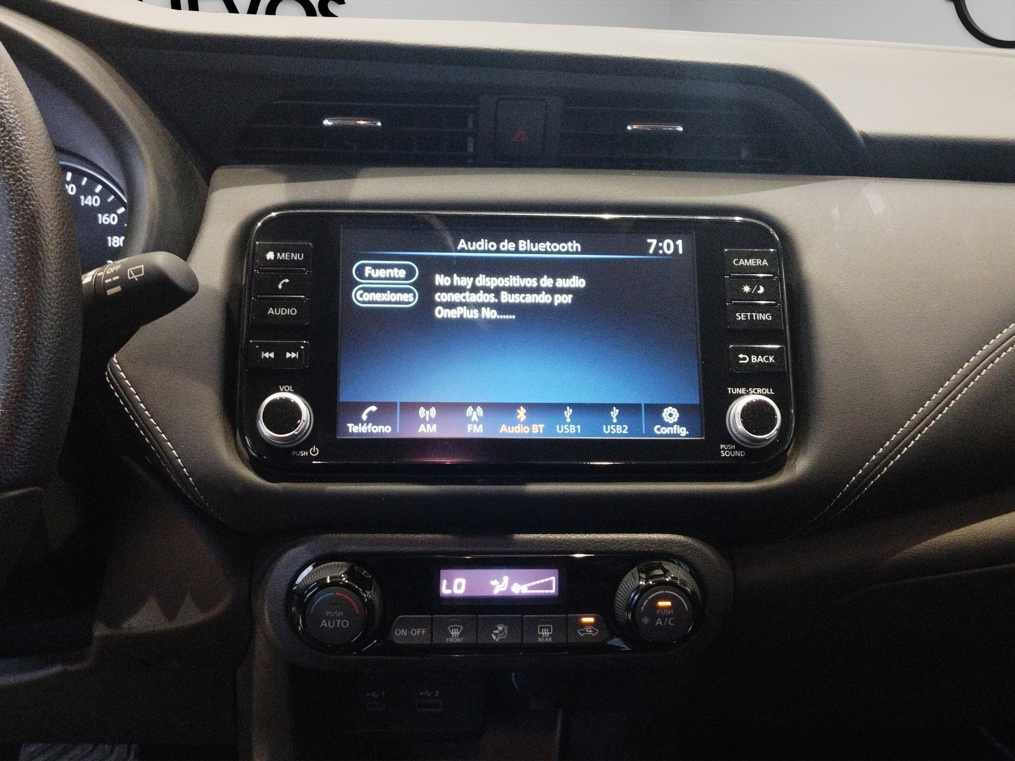 2025 Nissan Kicks VUD 5 pts. Play Exclusive e-Power, E-REV, TA, piel, RA-17 (línea nueva)