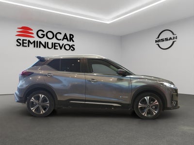 2025 Nissan Kicks VUD 5 pts. Play Exclusive e-Power, E-REV, TA, piel, RA-17 (línea nueva)