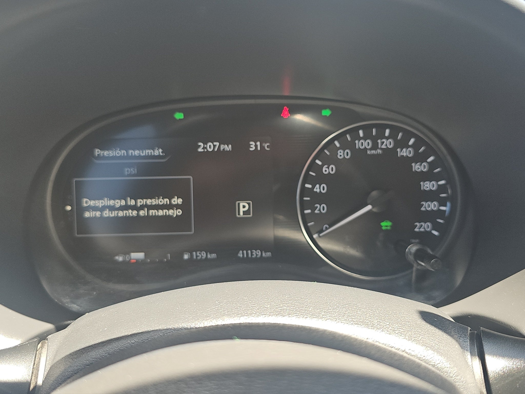 2024 Nissan Kicks VUD 5 pts. Advance e-Power, E-REV, TA, RA-17 (línea anterior)