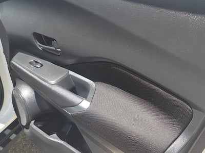 2024 Nissan Kicks VUD 5 pts. Advance e-Power, E-REV, TA, RA-17 (línea anterior)